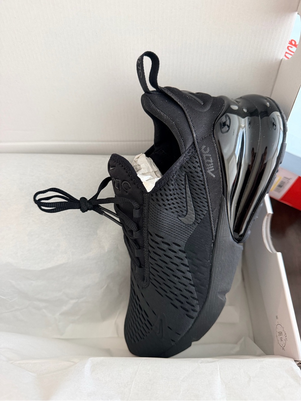 Nike Women’s Black Air Max 270 Sneaker